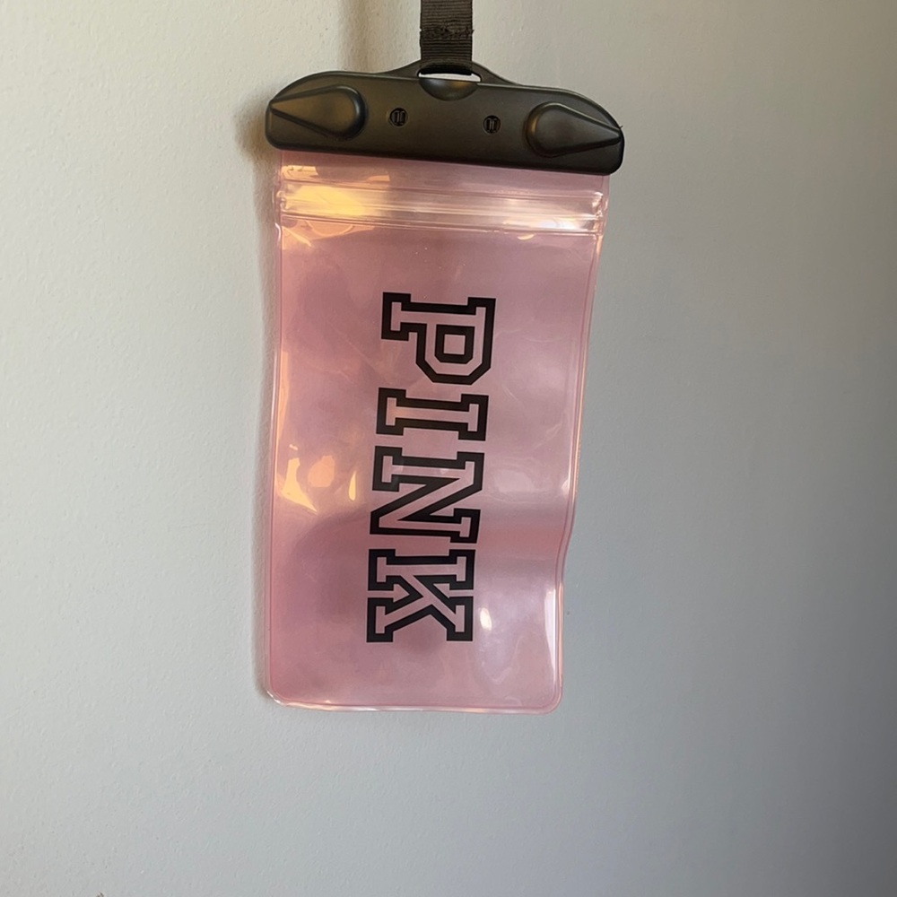 Water proof phone pouch